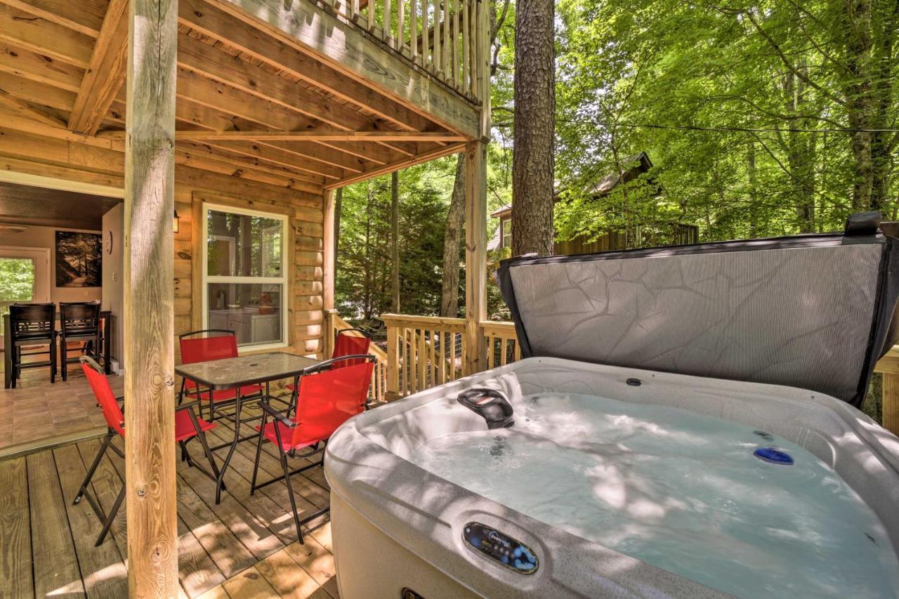 Cozy Whittier Cabin And Yard And Hot Tub, Pets Welcome Exteriör bild